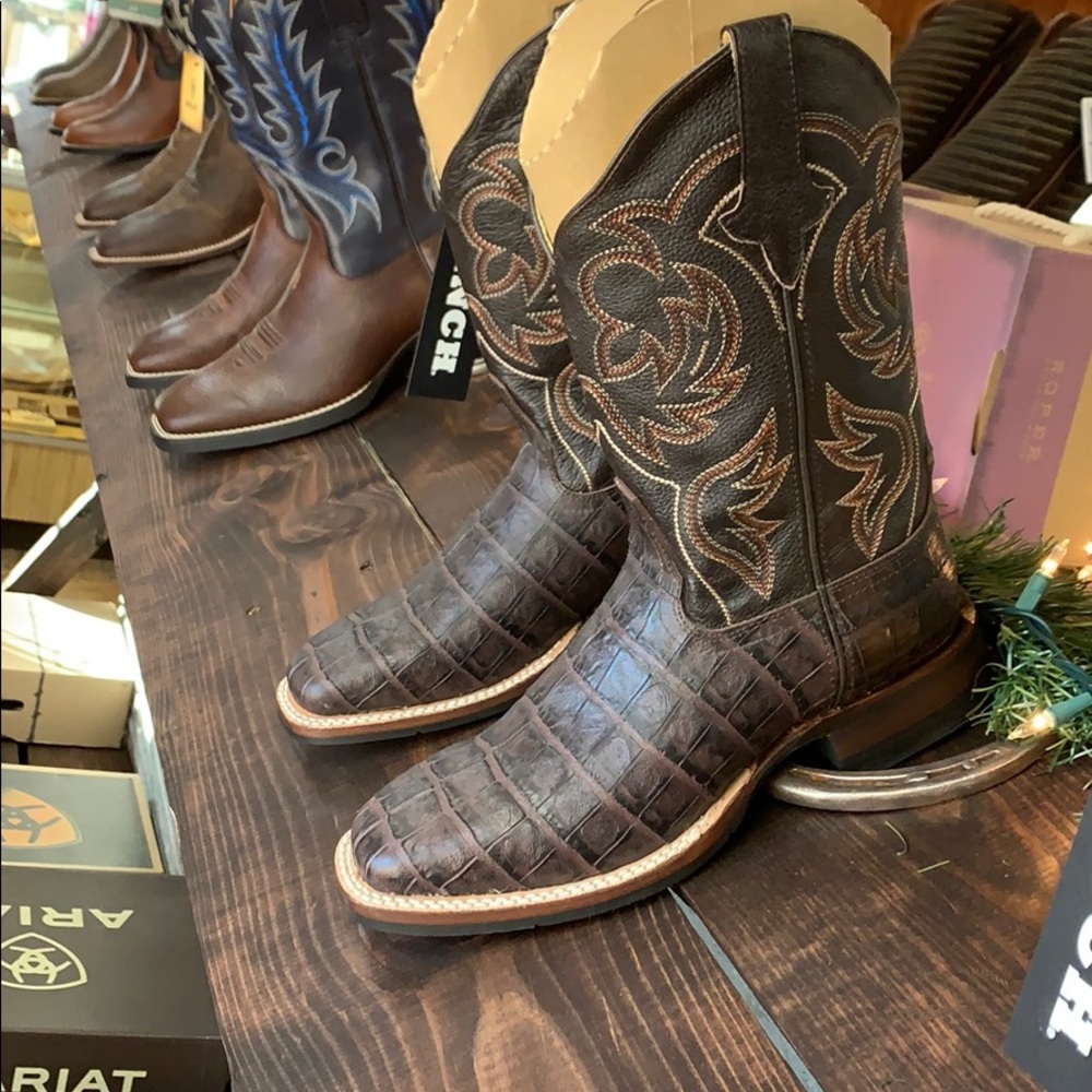 Men’s boots - Picture 2 of 4